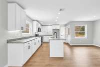 This kitchen is amazing!!!