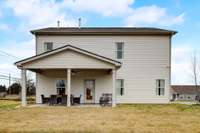 *This is a marketing photo. Colors/options may be different.*