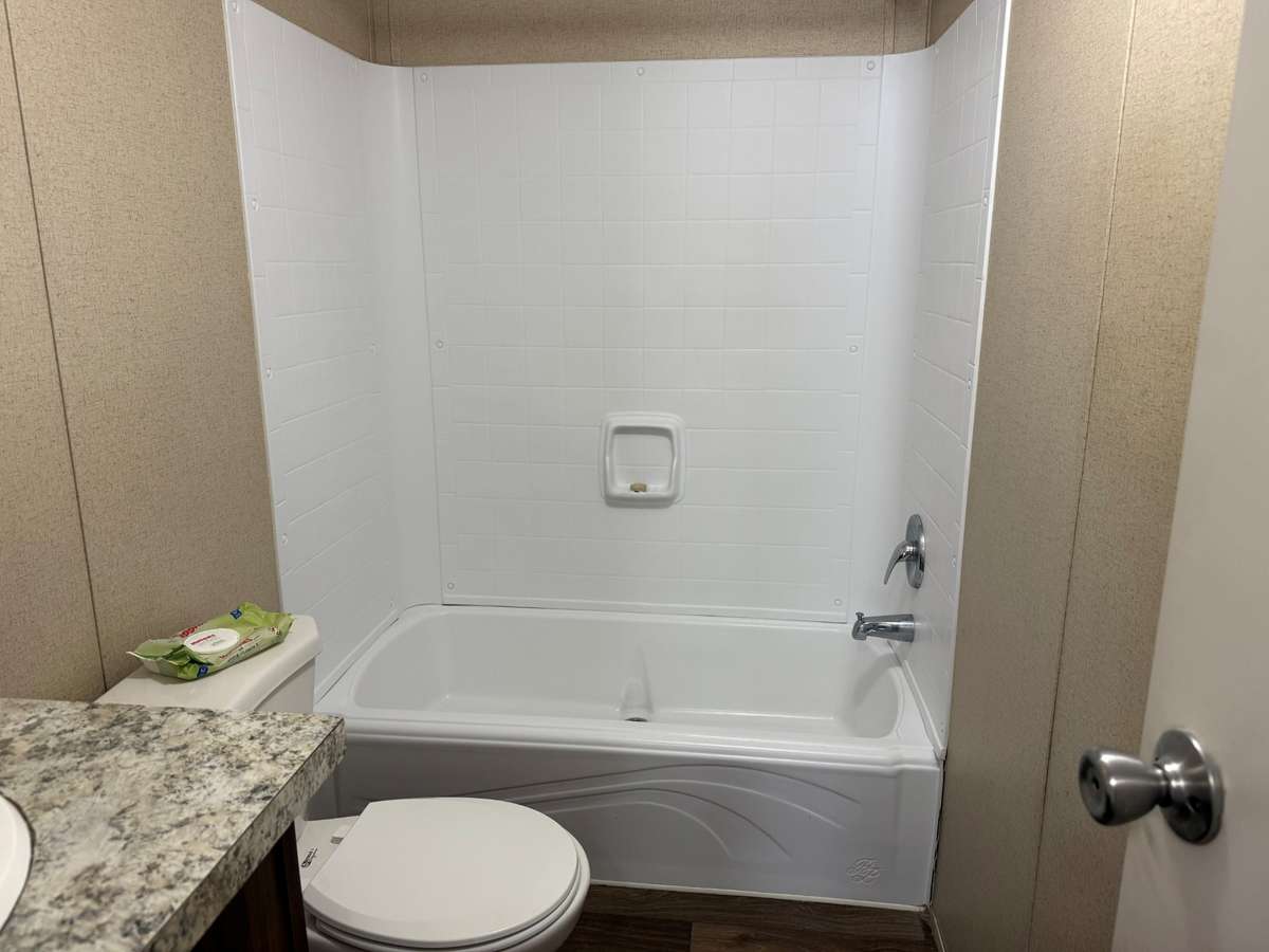 Full Bath- tub/shower combo, single vanity