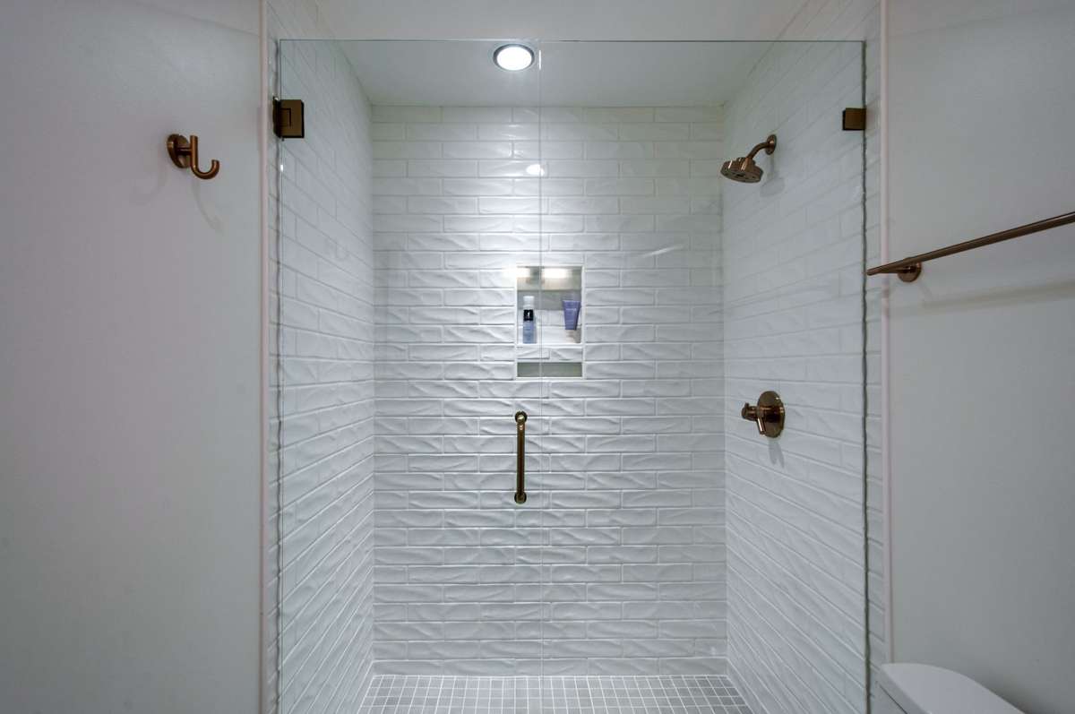 Lovely walk-in shower with gorgeous tile in the main floor ensuite bath.