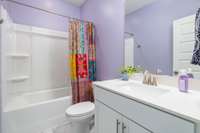 Main level full bath