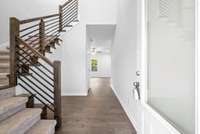 SAMPLE PHOTO- THE COLORS AND MATERIALS MAY VARY