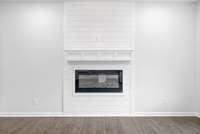 SAMPLE PHOTO- THE COLORS AND MATERIALS MAY VARY