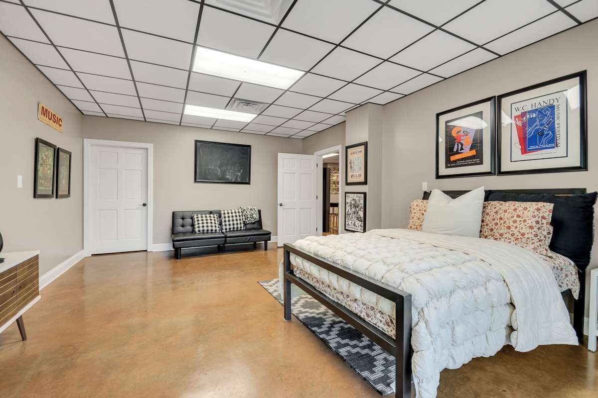 bedroom 4 basement level