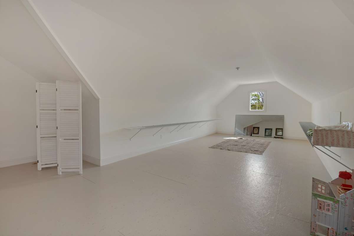 upstairs 3rd level floored and open