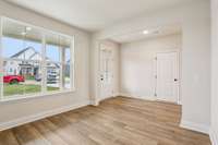 How would you choose to use this 1st floor flex space?