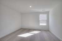 This photo is a sample of the Sutherland floorplan.  Options and exterior will vary depending on customer selections and preferences.