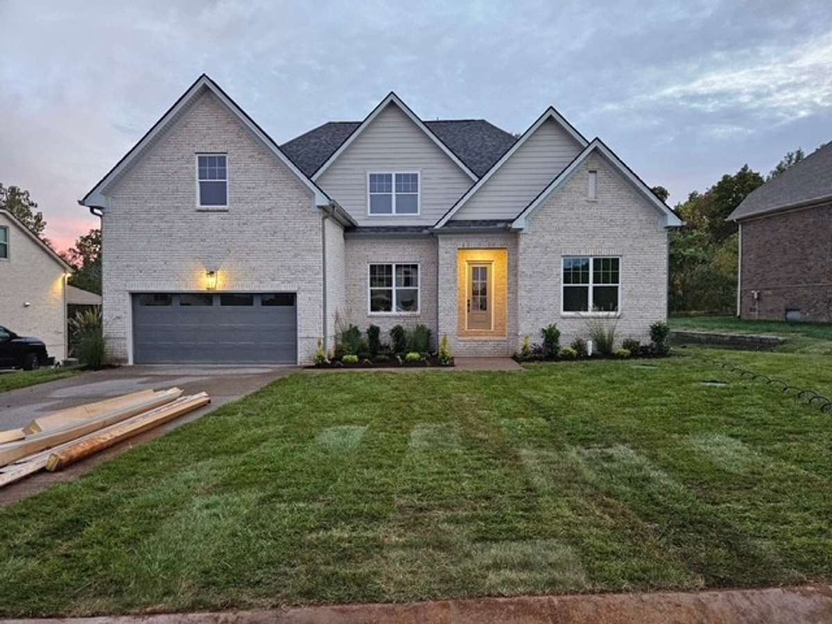 Example of the builder's work on other homes in Saddle Ridge and of the design features and finishes available.