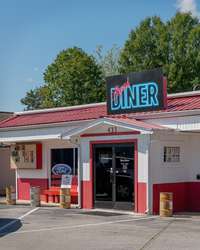 Area Spotlight! Home is only 5 minutes from Local Favorite - Algood Diner!