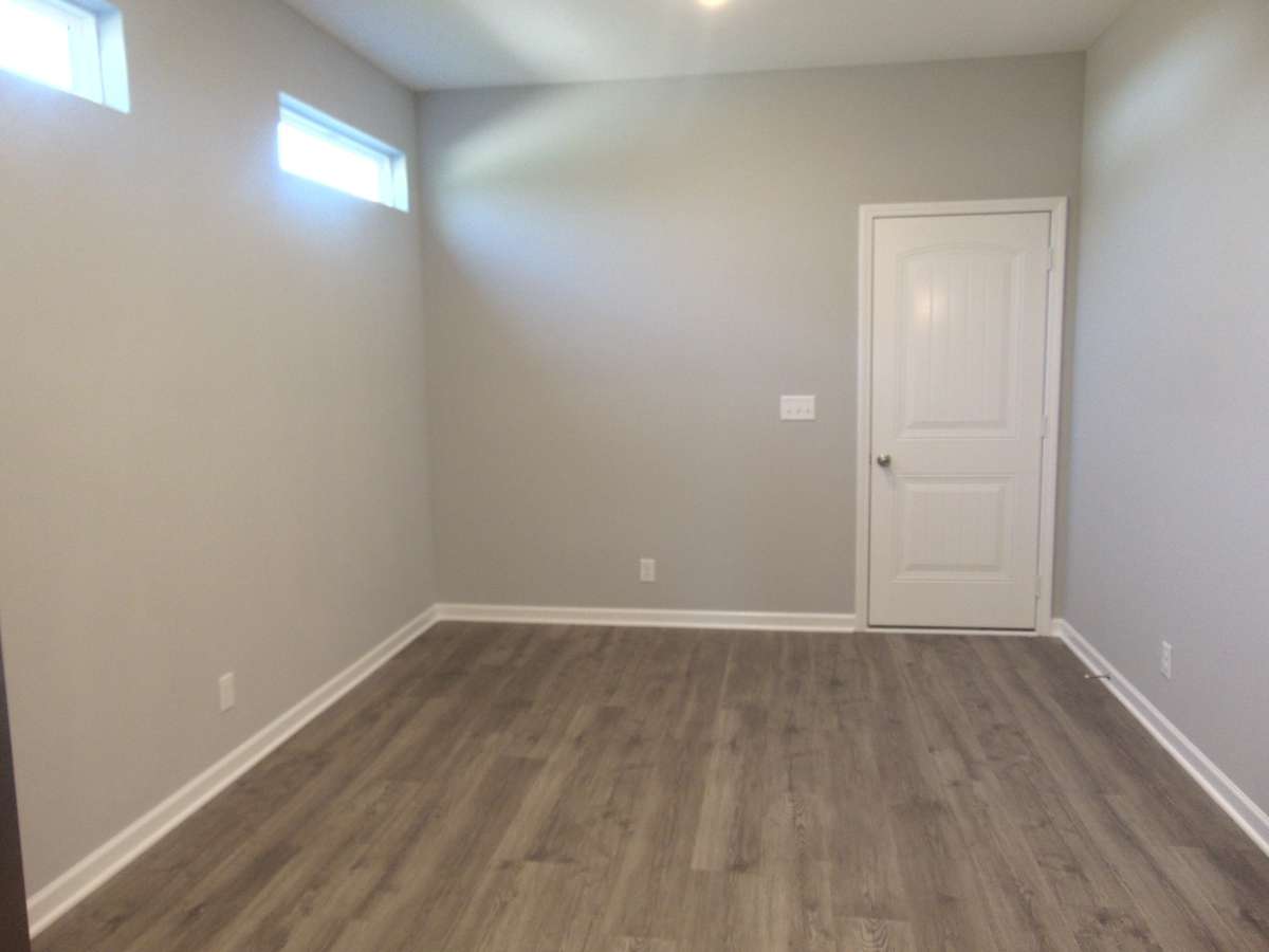 This breakfast area is perfect for mornings with your family, it also has the garage door near for when you need to bring in your groceries.