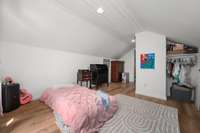 Opposite angle of US bedroom