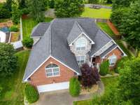 This is truly a showplace! Great location!