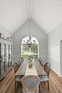 Plenty of room for the fam!