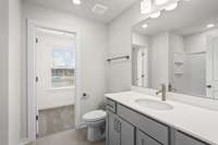 En-suite bath for Bedroom #4