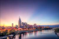 Quick 40 min Drive to Downtown Nashville