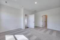 This photo is a sample of the Heartland floorplan.  Options and exterior will vary depending on customer selections and preferences.