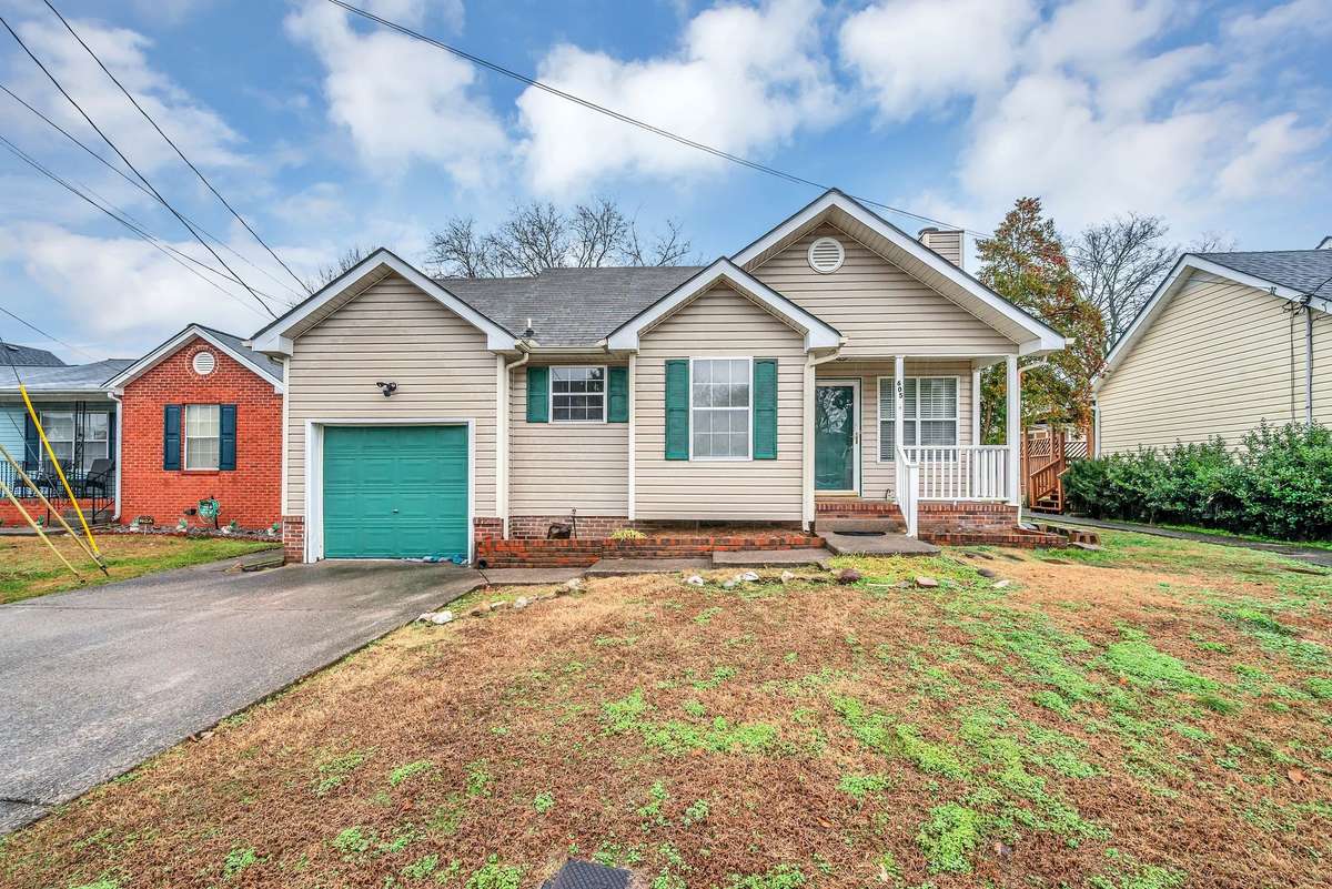 Welcome to 605 Princess Ct!