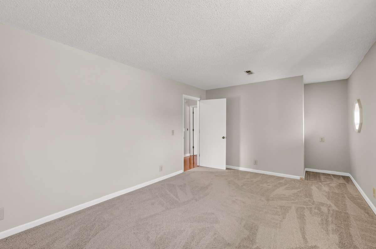 New carpet and paint