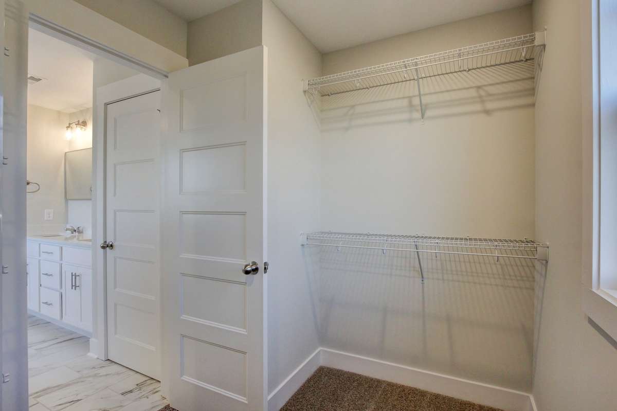 Walk-in Closet #2