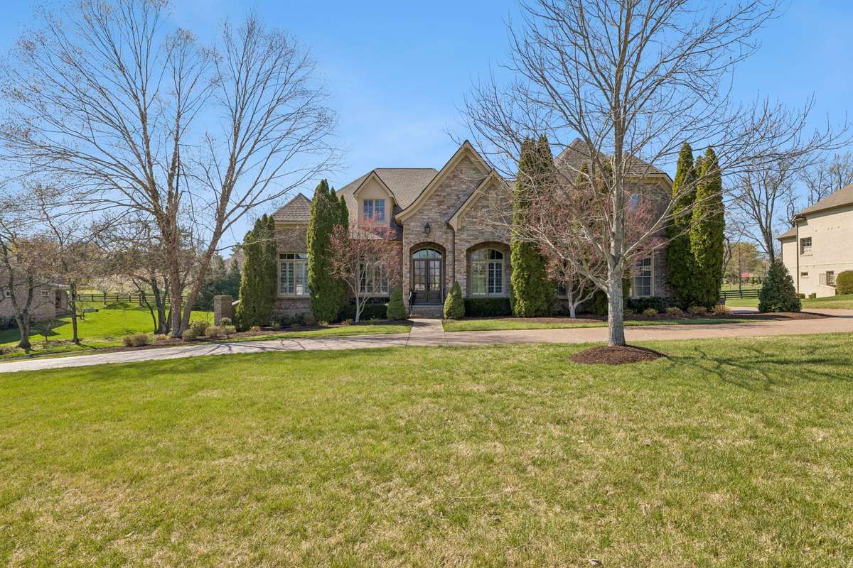 .86 Acre lot with circular driveway on culdesac street.  No through streets in neigborhood.
