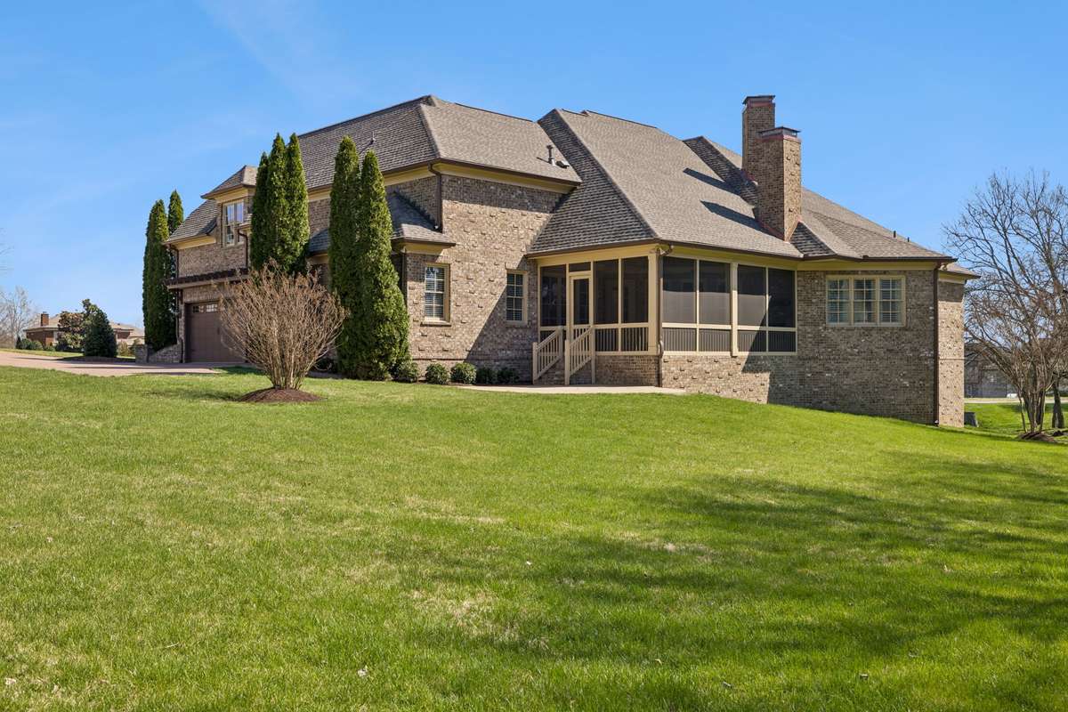 Lots of space in this backyard.  The lot is .86 acre.