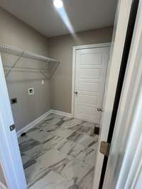 Sample pictures from a previous build showing the Braxton Floor Plan.  Materials and colors are subject to change without notice.