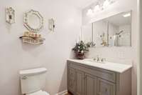 Plenty of counter space paired with an aesthetically pleasing design, allowing you to enjoy both comfort and privacy