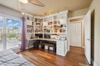 Built in desk in guest bedroom