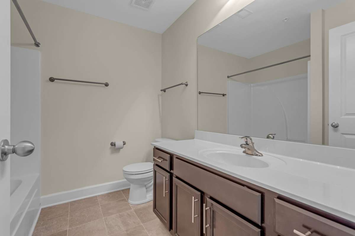 2nd bedroom bathroom.