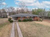 FABULOUS Park-Like Yard is Everything!!!