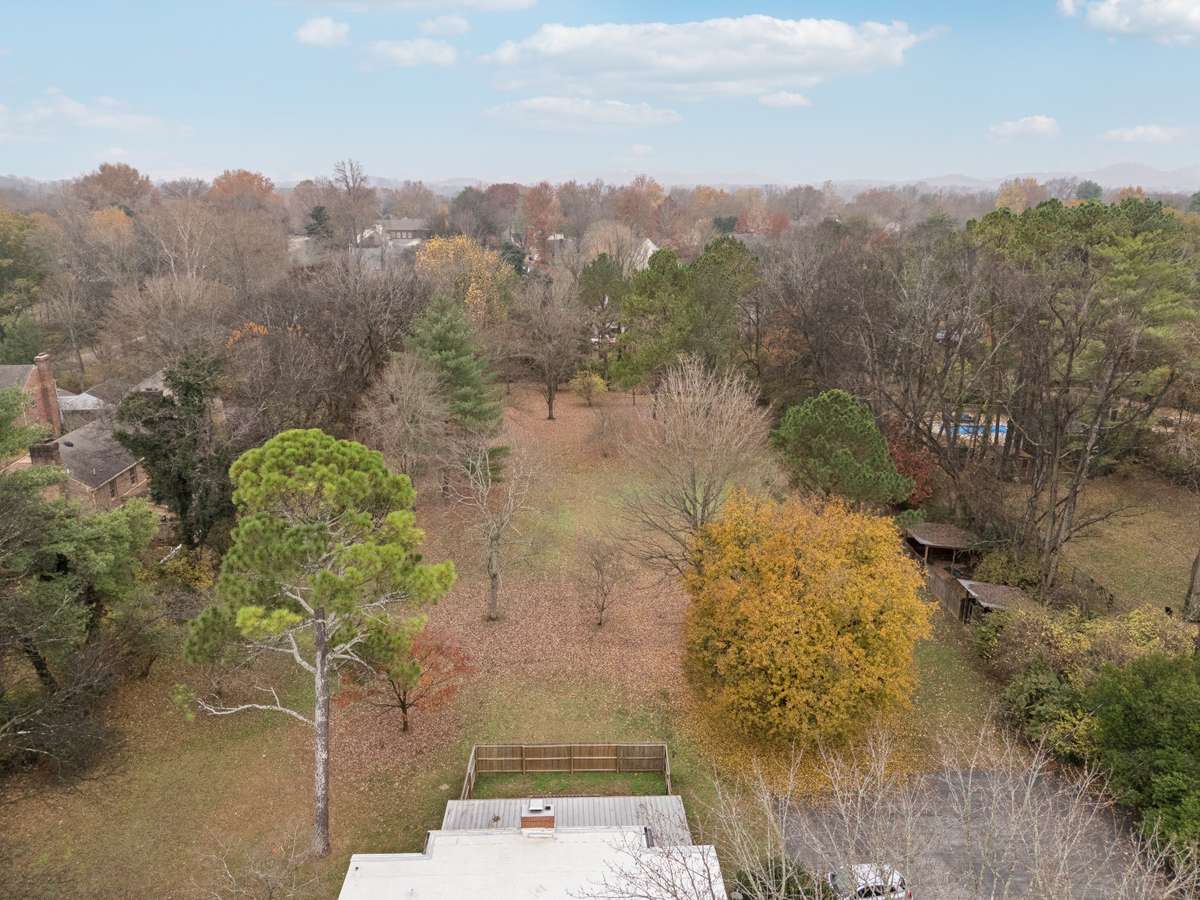 3 Ac. Lot