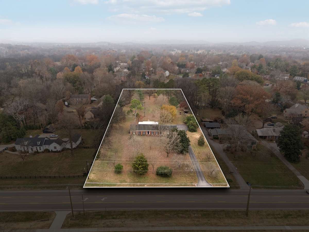 3 Ac. Lot