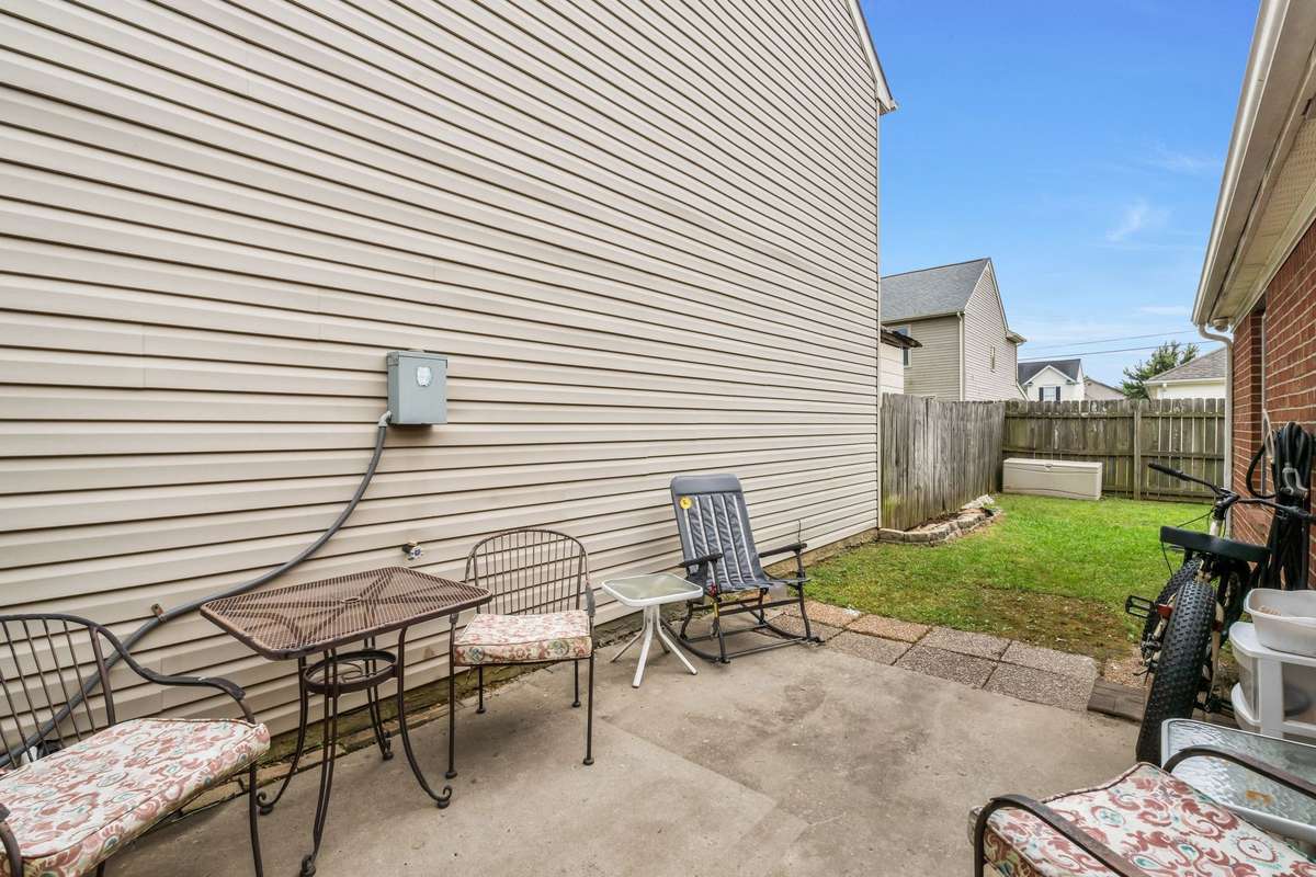 Patio for entertaining...