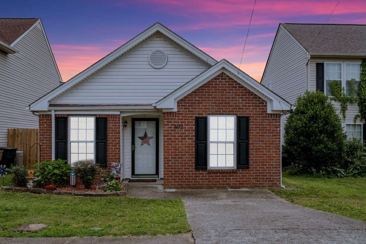 Looking for a home just minutes to Briley Parkway, BNA Airport, and all things Nashville?