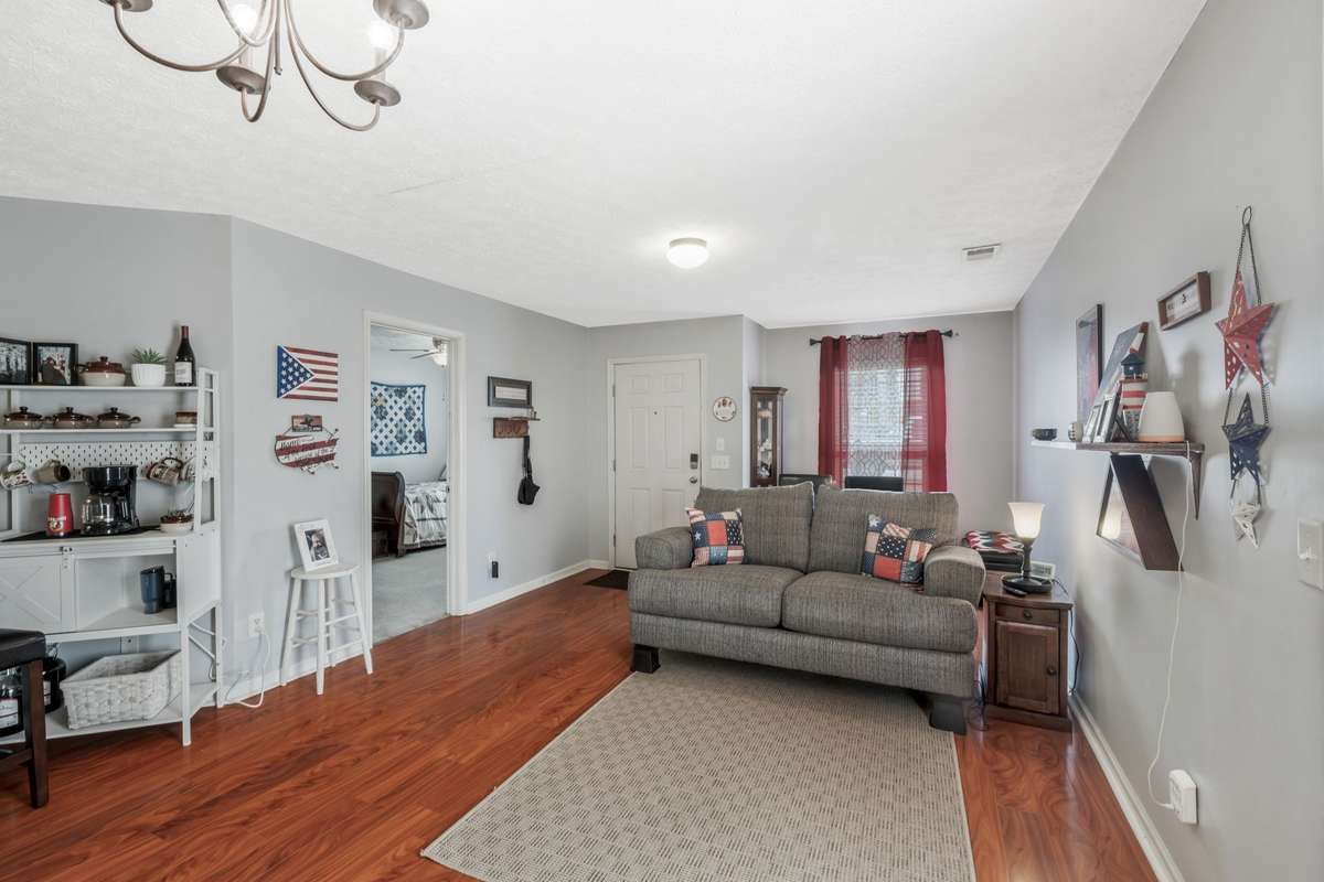 Laminate flooring for ease of cleaning...