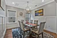 Separate Dining room for gathering.