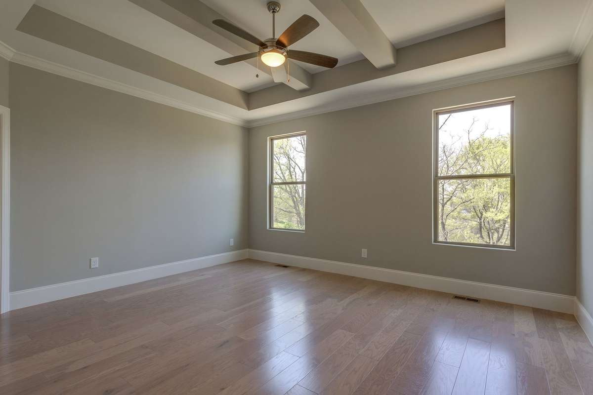 ** PHOTOS OF A SIMILAR HOME **