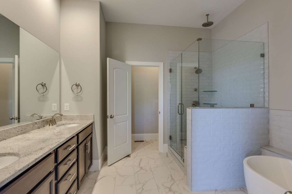 ** PHOTOS OF A SIMILAR HOME **