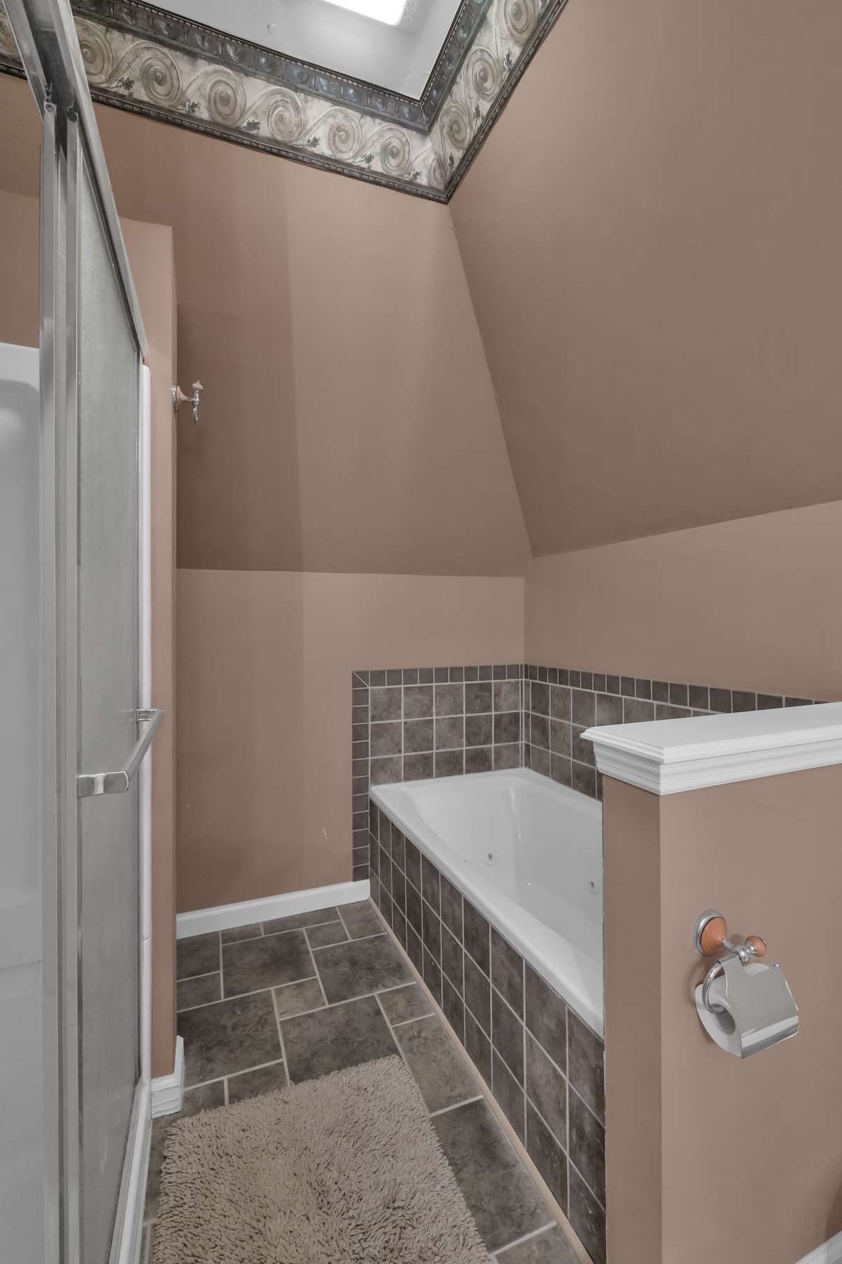 Jetted Tub and Separate Shower in the upstairs Bath