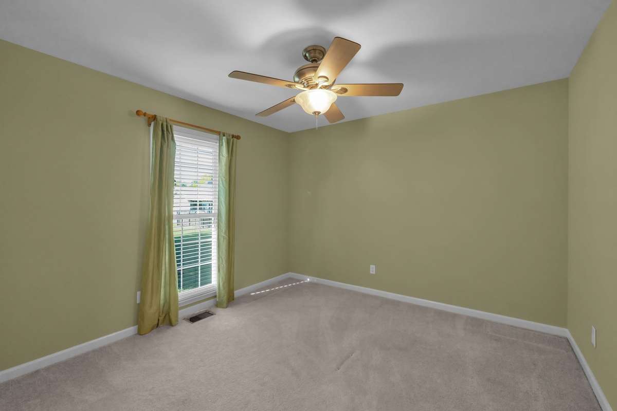 Bedroom or Office downstairws