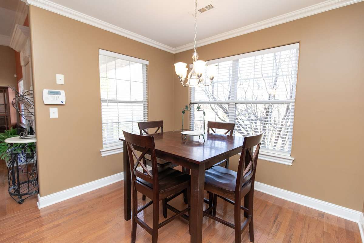 The eat-in nook