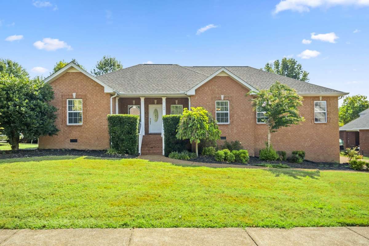 Welcome to 106 Bedrock Dr - The detail on the brick is eye catching as well as the keystones