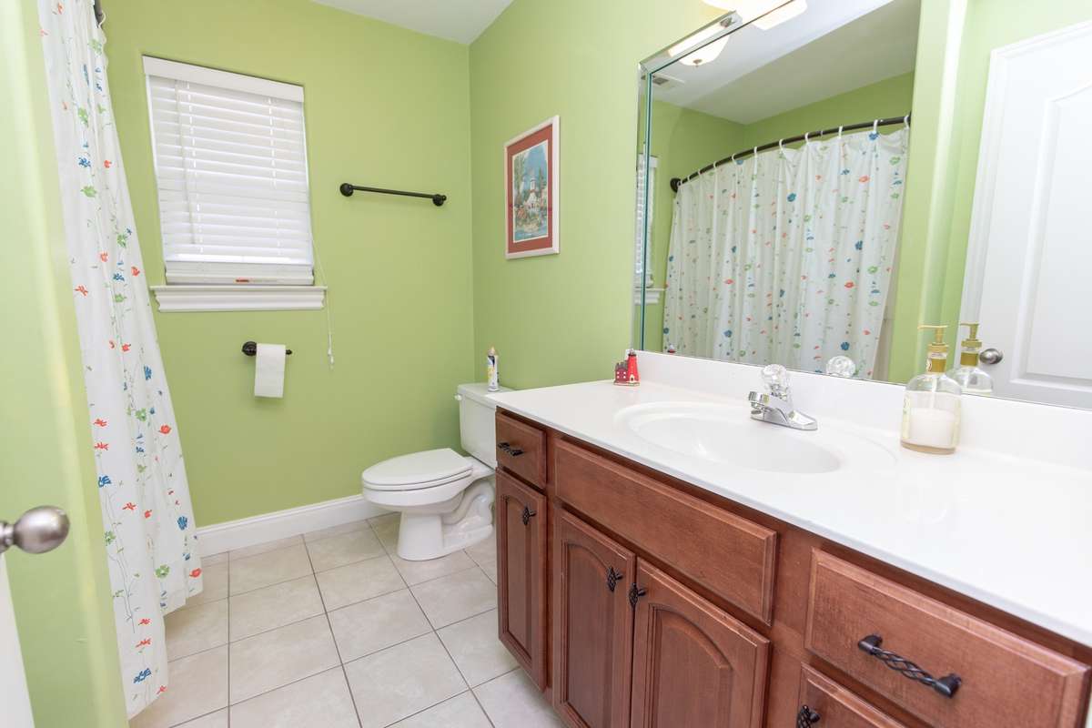 The hall bath the 2 secondary bedrooms (and guests) will use
