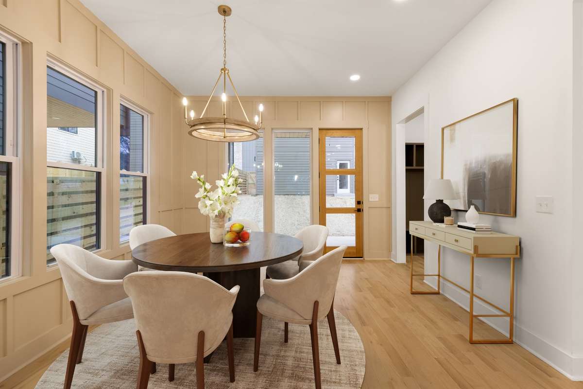 Virtually staged photo of dining area