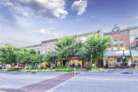 Just minutes from the Historic Gallatin Square! Here you will find local restaurants and boutiques to explore!