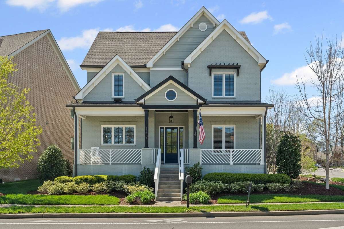 Welcome to 5704 Old Harding Pike