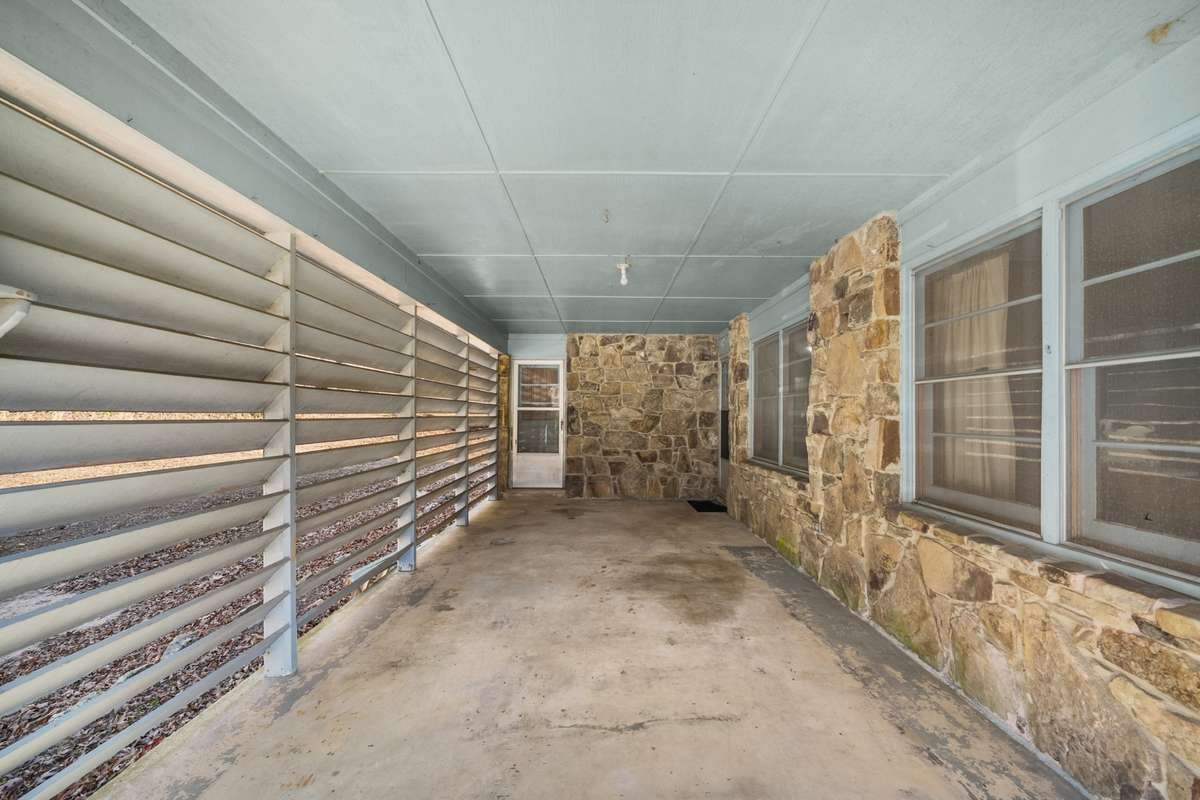 Carport