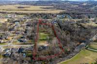 Property lines are for illustration purpose only and may not be accurate. Please see official records for actual property lines.