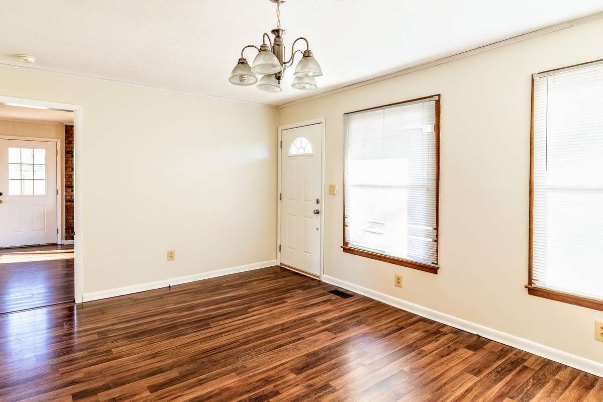 Flex room. Could be dining-office-4th bedroom-playroom-den