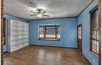 Would make a great office or play room so the kids can be close by as you work in the kitchen. Or a perfect school room for those homeschooling families.